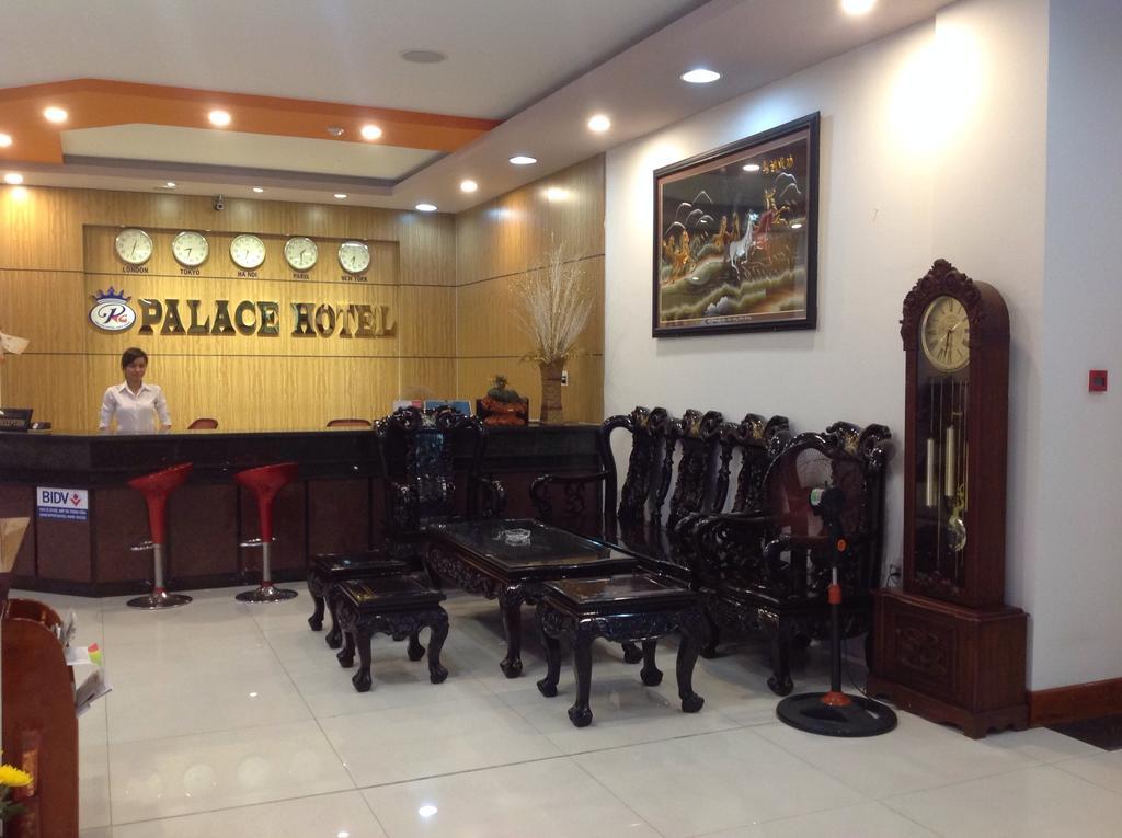 Palace Hotel 迪石 外观 照片