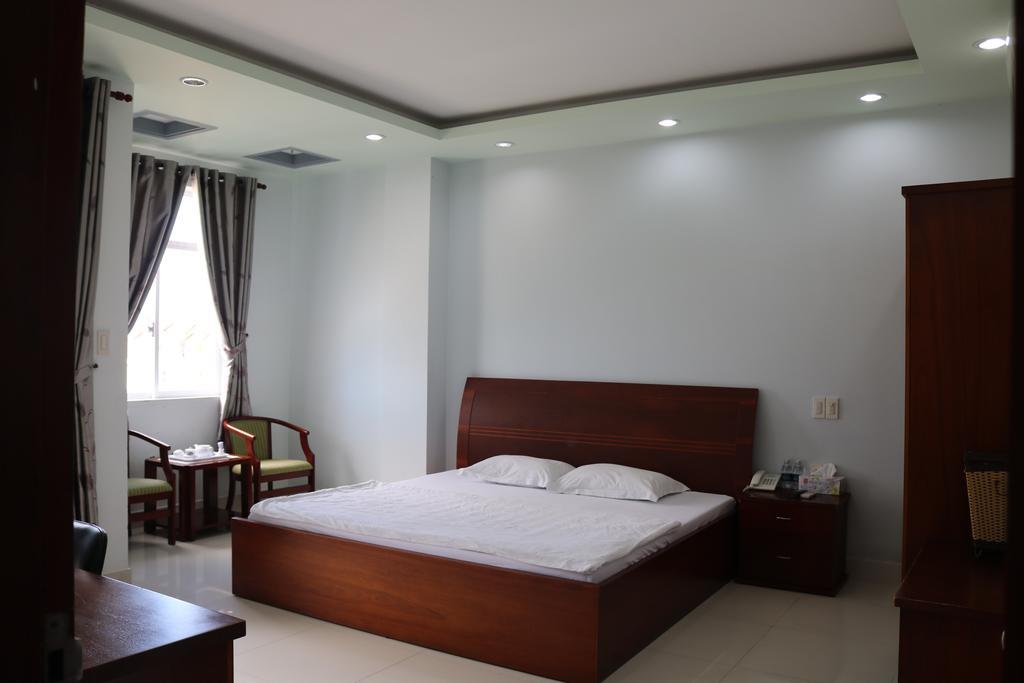 Palace Hotel 迪石 外观 照片
