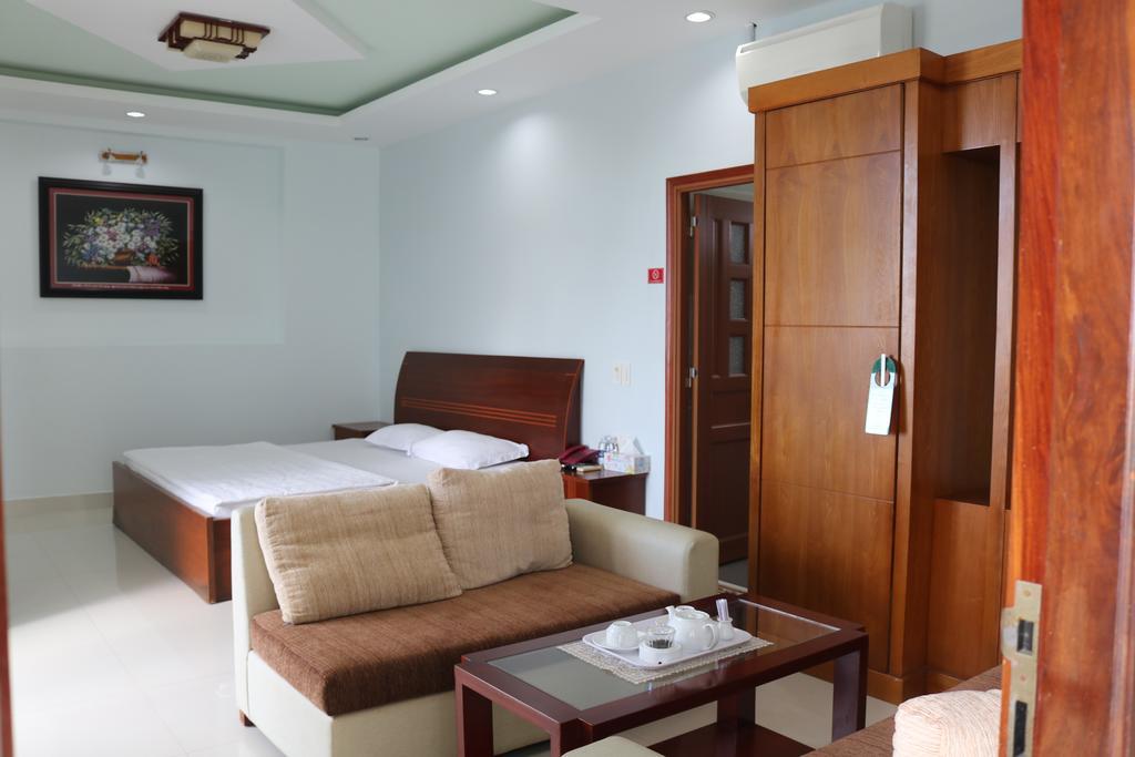 Palace Hotel 迪石 外观 照片